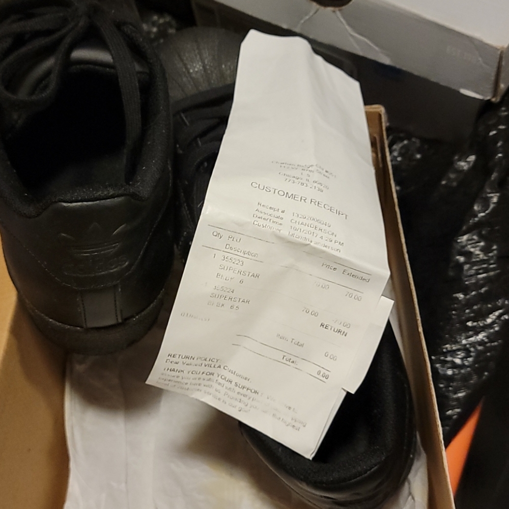Adidas - Picture 7 of 7